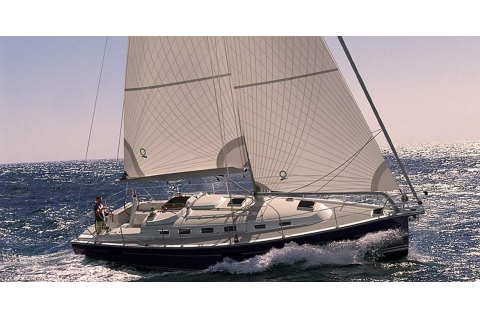 Blue Jacket 40 Offers Performance and Cruising