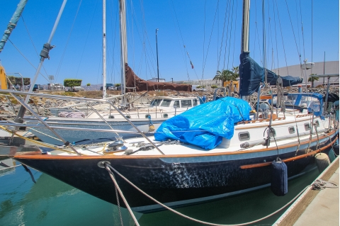 1989 Pacific Seacraft 37
