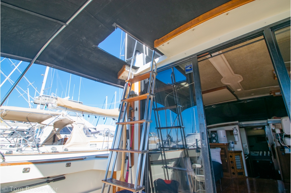 1981 Mainship 34 Trawler