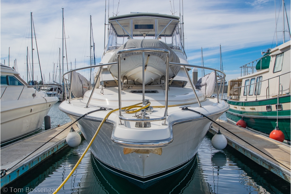 1993 Tiara Yachts 4300 Convertible